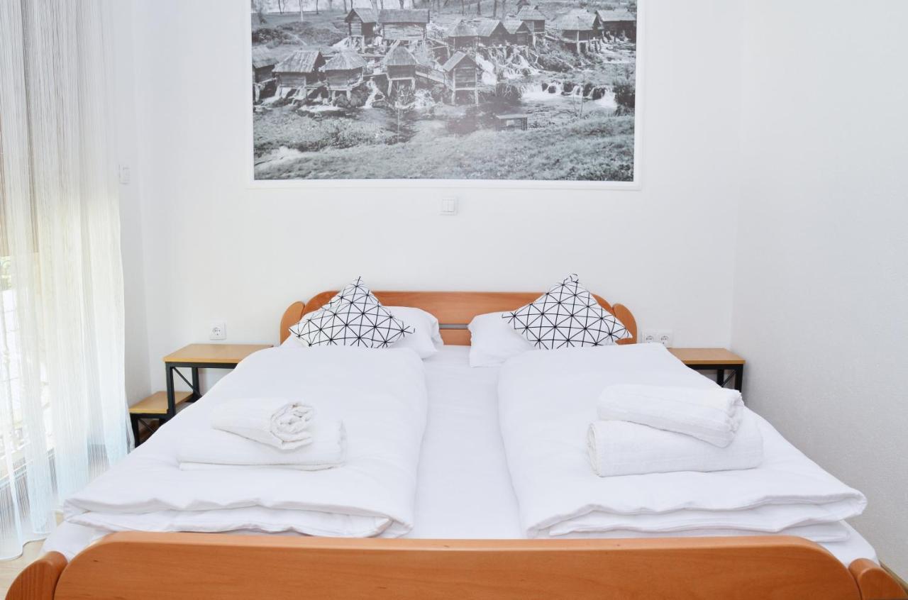 Konoba Slapovi Motel Jajce Exterior foto