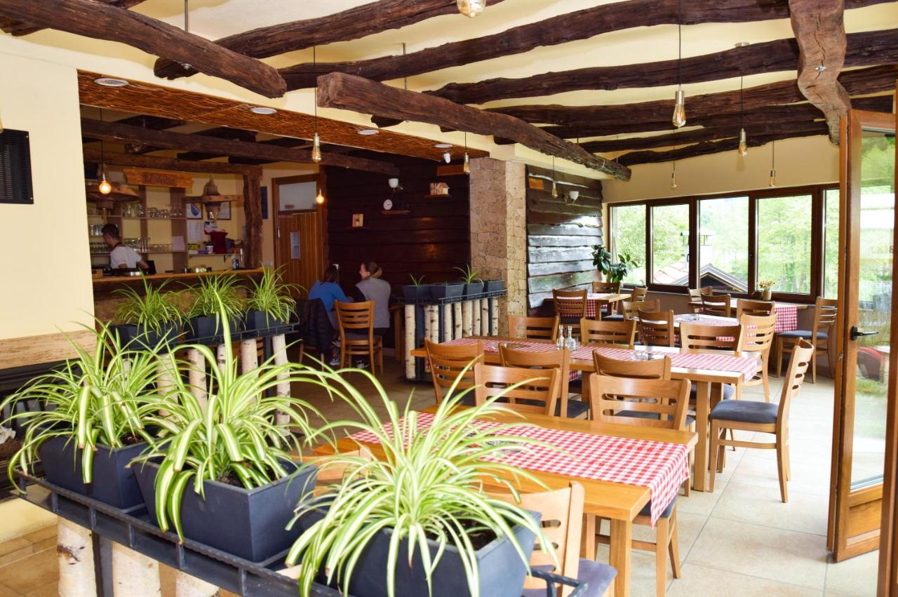 Konoba Slapovi Motel Jajce Exterior foto
